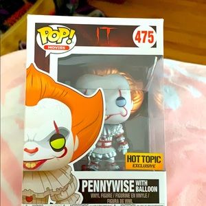 IT, #475, Pennywise with Balloon, metallic